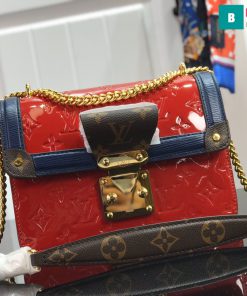 Louis Vuitton LV Wynwood Shoulder Bag (10)