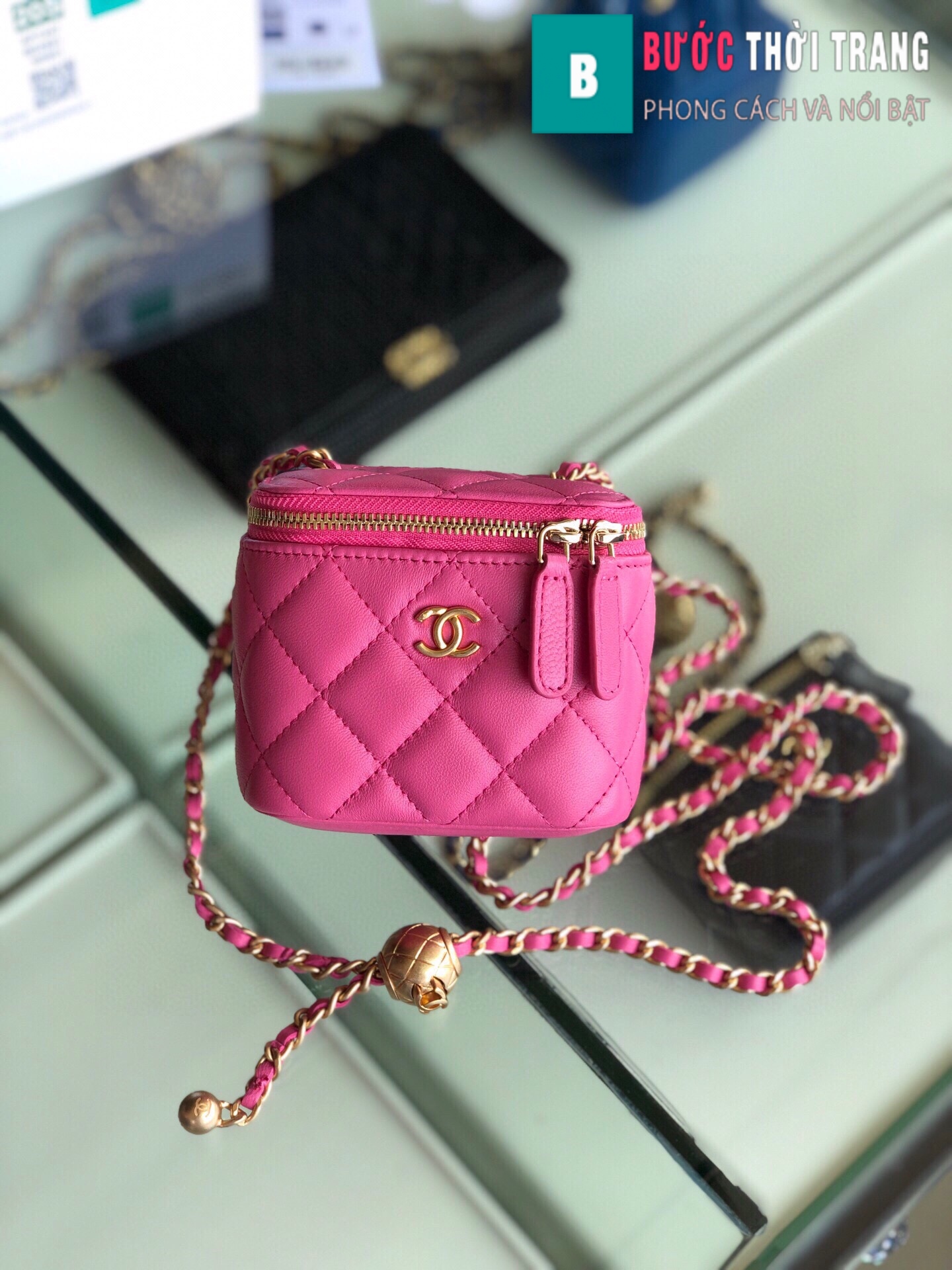 Túi xách Chanel Small vanity bag with strap (19)