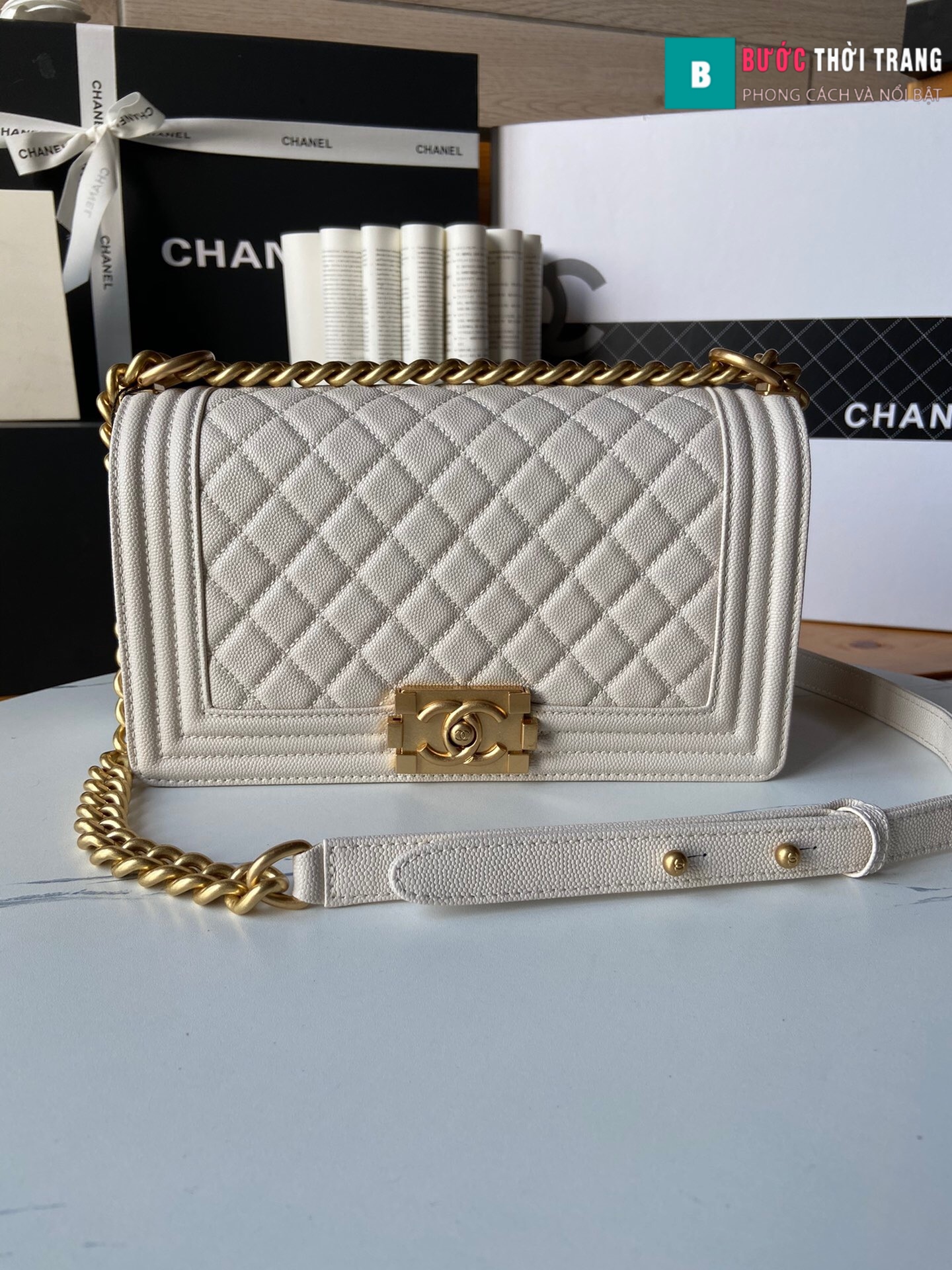 Túi xách Chanel boy 20cm màu trắng siêu cấp