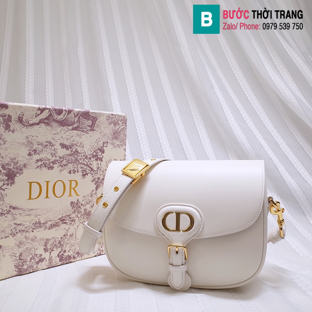 Các mẫu túi kinh điển của Dior ra mắt với diện mạo ultramatte mới