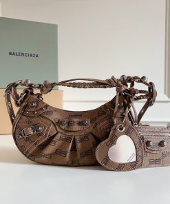 Túi xách Balenciag Le Cagole cao cấp da bê màu nâu size 26cm