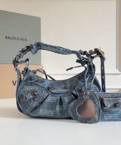 Túi xách Balenciag Le Cagole cao cấp da bê màu xanh size 26cm