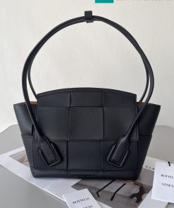 Túi xách Bottega Venetae cao cấp da bê màu đen size 38cm