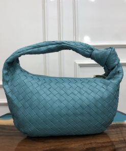 Túi xách Bottega Veneta hobo bag da bê màu xanh nước size 46cm