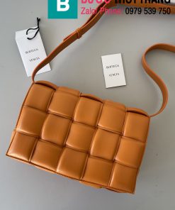 Túi xách Bottega Veneta Cassette bag cao cấp da bê màu vàng size 26cm