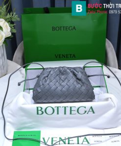 Túi xách Bottega Veneta the pouch cao cấp da bê màu xám size 23cm