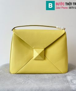Túi xách Valentino Garavani One Stud siêu cấp da bê màu vàng size 40cm