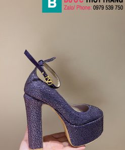 giày cao gót Valentino