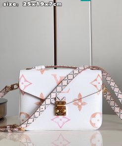 Túi xách Louis Vuitton Pochette Metit cao cấp da bê màu hồng nhạt size 25cm