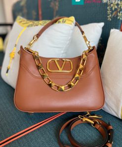 Túi xách Valentino Gravani Stud Sign Hobo cao cấp da bò màu nâu size 28cm