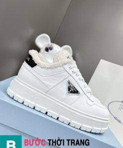 giày thể thao prada