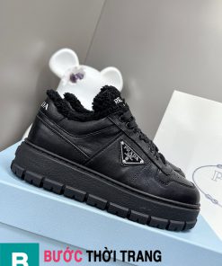 giày thể thao prada