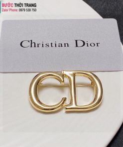 Cài áo Dior chữ CD đồng