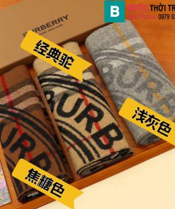 Khăn choàng Burberry vải cashmere