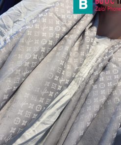 Khăn choàng Louis Vuitton canvas