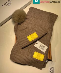 Khăn quàng và mũ Loewe len màu be