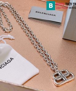 Vòng cổ Balenciaga