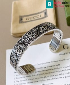 Vòng tay Gucci khắc GG đôi