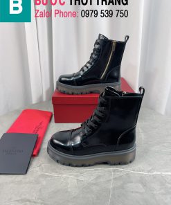 boot valentino
