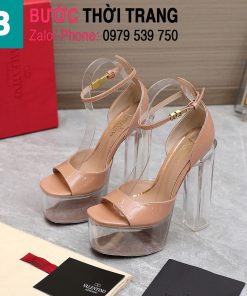 giày cao gót valentino