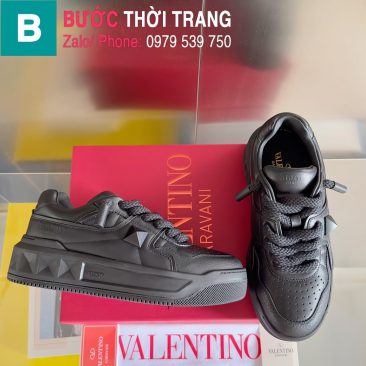 giày thể thao valentino