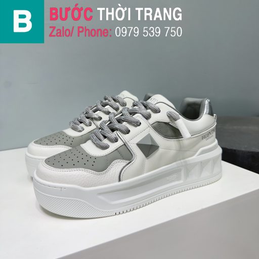 giày thể thao valentino