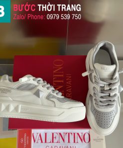 giày thể thao valentino