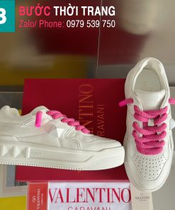 giày thể thao valentino