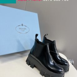 boot prada