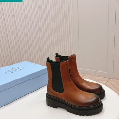 boot prada