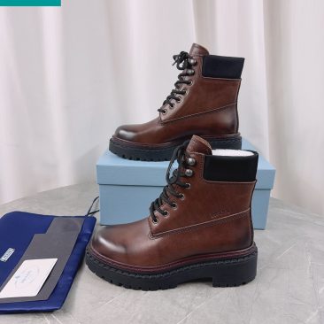 boot prada