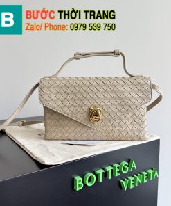 Túi bottega Veneta Knot Lock màu trắng size 25cm chất liệu da mềm mại