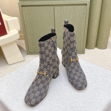 Bốt cao cổ Gucci màu đen canvas mũi tròn cực đẹp