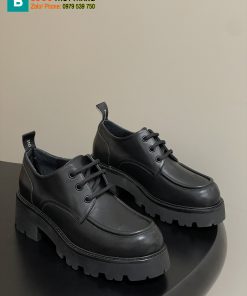 Giày Celine màu đen đế cao phong cách