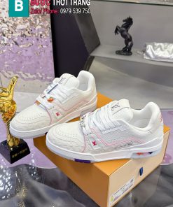 Giày LV Trainer siêu cấp màu trắng điểm viền hồng nhạt