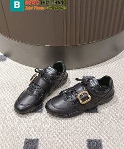 Giày thể thao nữ Miu Miu màu đen da mềm khóa vàng nổi bật