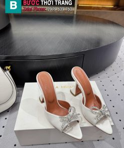 Guốc cao gót Amina Muaddi màu trắng chất lụa mũi nhọn cao 9.5cm