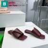 Dép bệt mũi vuông Bottega Veneta màu đỏ trầm hàng siêu cấp