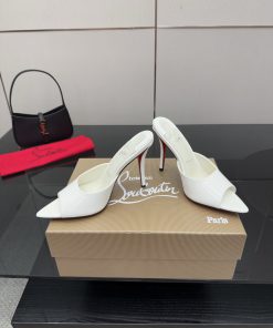 Dép cao gót Christian Louboutin màu trắng da bóng cao cấp mũi nhọn cao 10cm
