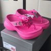 Dép xỏ ngón BALENCIAGA màu hồng đậm cao cấp đế eva cao su nguyên khối cao 6cm siêu nhẹ tôn dáng