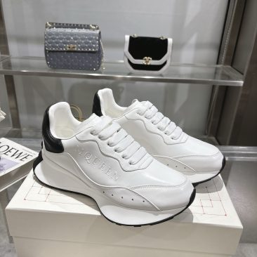 Giày thể thao Alexander McQueen chất lượng 1:1 màu trắng gót đen