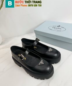 Giày Mary Jane Prada màu đen mũi tròn xinh xắn đính logo nổi bật