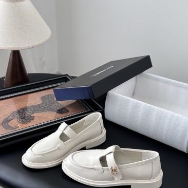 Giày Moccasins Chanel siêu cấp màu trắng da mềm phong cách basic sang trọng