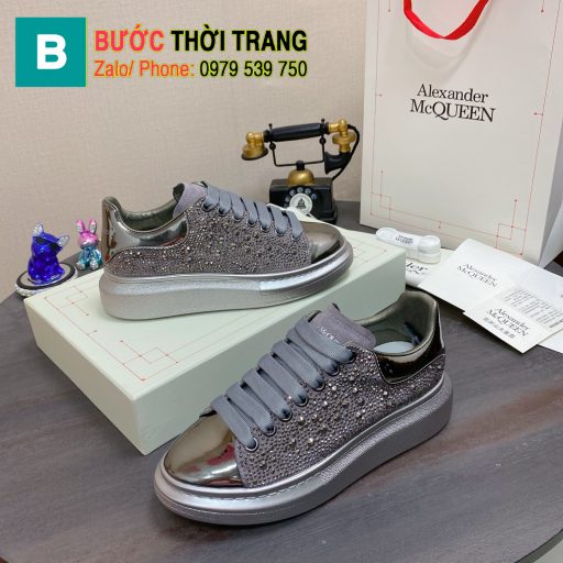 Giày đính hạt Alexander McQueen màu xám bóng đế cao 4.5cm chất da đẹp