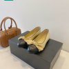 Giày búp bê Chanel đế bệt màu be chất da bò dẻo xịn đính nơ xinh xắn