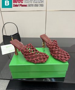 Giày cao gót Bottega Veneta mũi vuông đan sợi màu đỏ đô cao 9cm