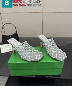 Giày cao gót Bottega Veneta màu bạc mũi vuông đan sợi cao 9cm