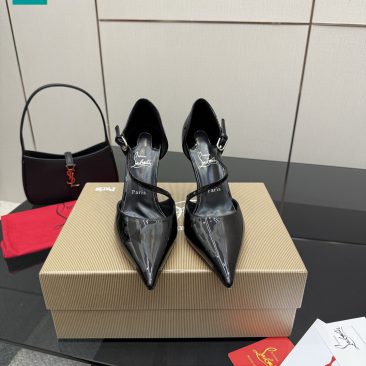 Giày cao gót Christian Louboutin cao cấp màu đen da bóng đế đỏ bắt mắt