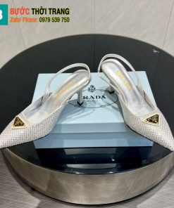 Giày cao gót Prada màu bạc đính ngọc lấp lánh gót cao 7,5cm logo tam giác nổi bật