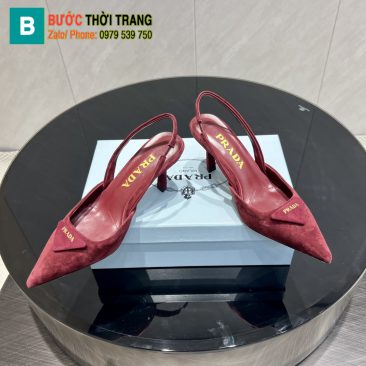 Giày cao gót Prada màu đỏ nhung chất da lộn bền bỉ logo Prada hình tam giác nổi bật gót cao 7,5cm